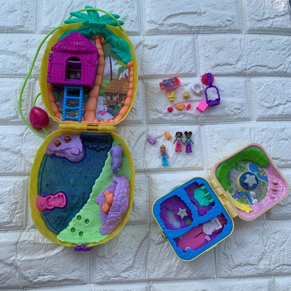 Mattel Other - Polly Pocket lot 5 dolls